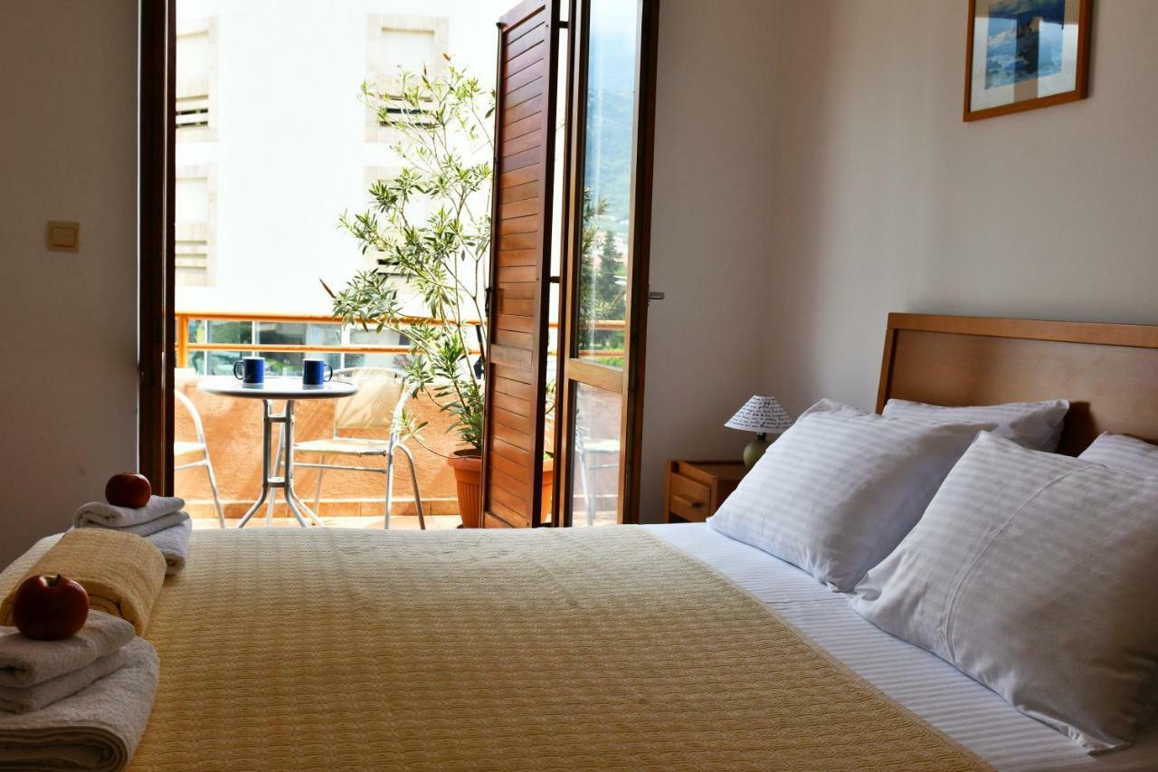 So Rooms City Centre Будва Екстер'єр фото